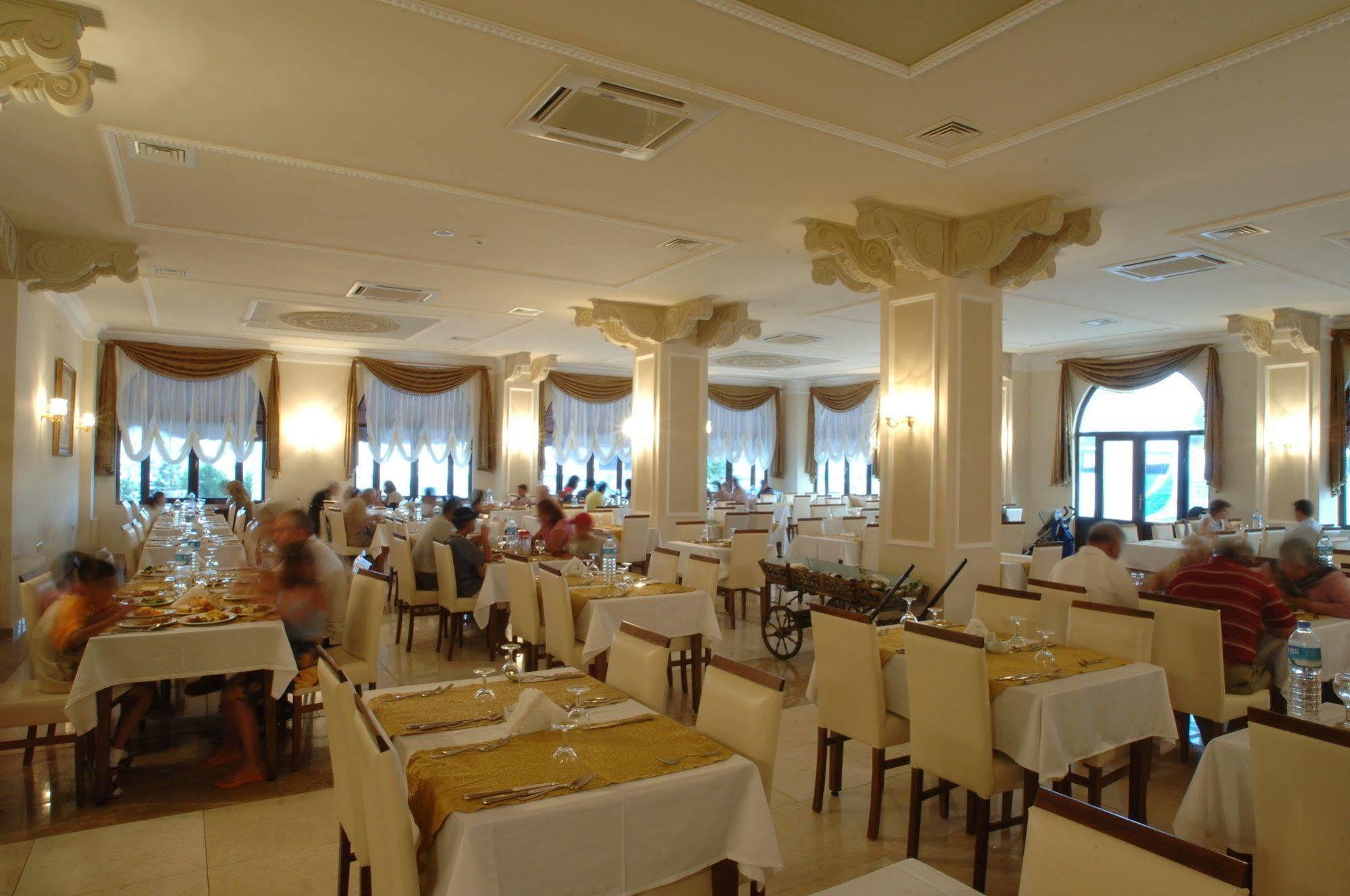 Gure Saruhan Thermal Akçay Dış mekan fotoğraf
